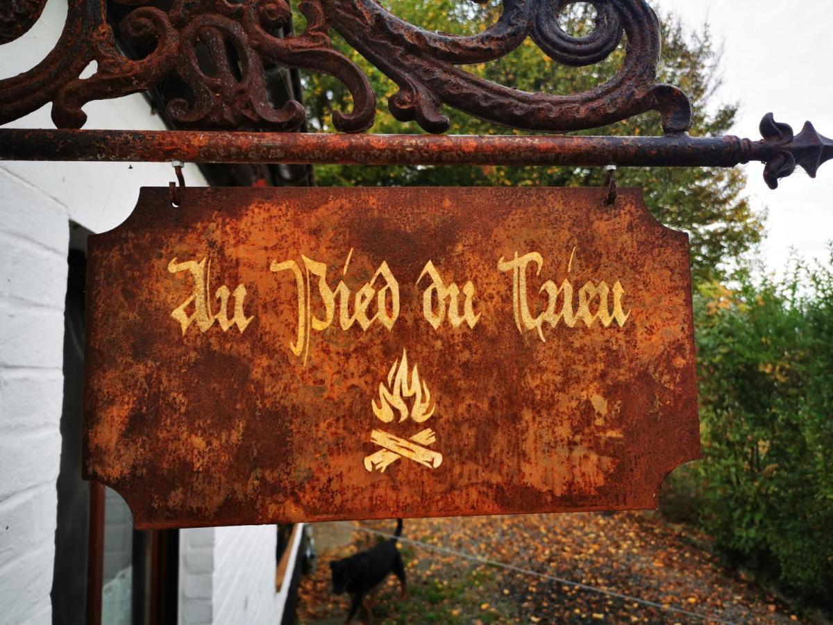 Au Pied Du Trieu, The Shelter Hotell Labroye Exteriör bild