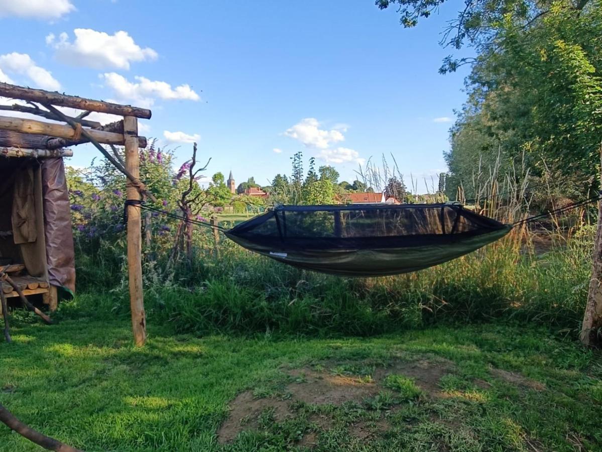 Au Pied Du Trieu, The Shelter Hotell Labroye Exteriör bild