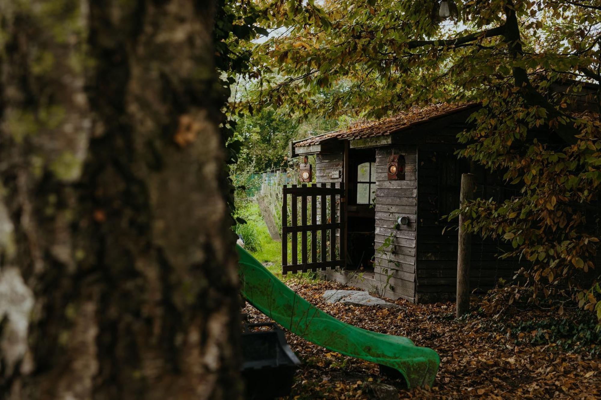 Au Pied Du Trieu, The Shelter Hotell Labroye Exteriör bild